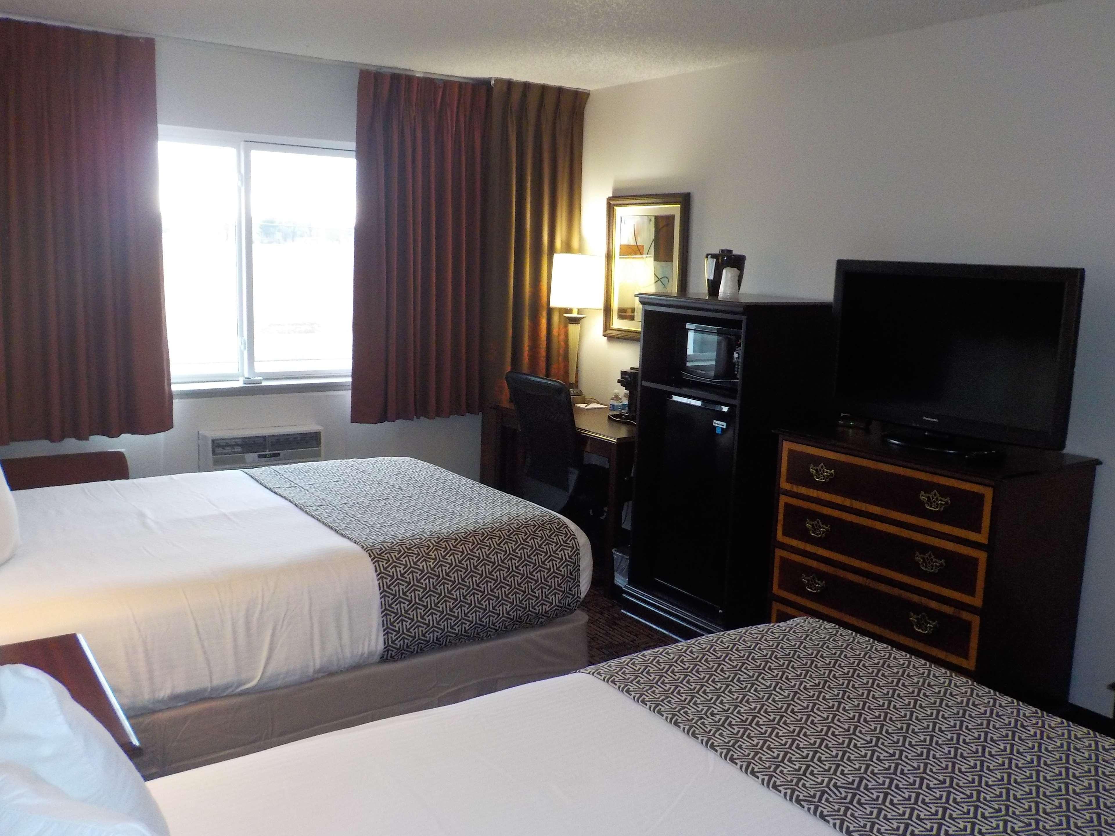 Surestay Hotel By Best Western Томсон Екстер'єр фото